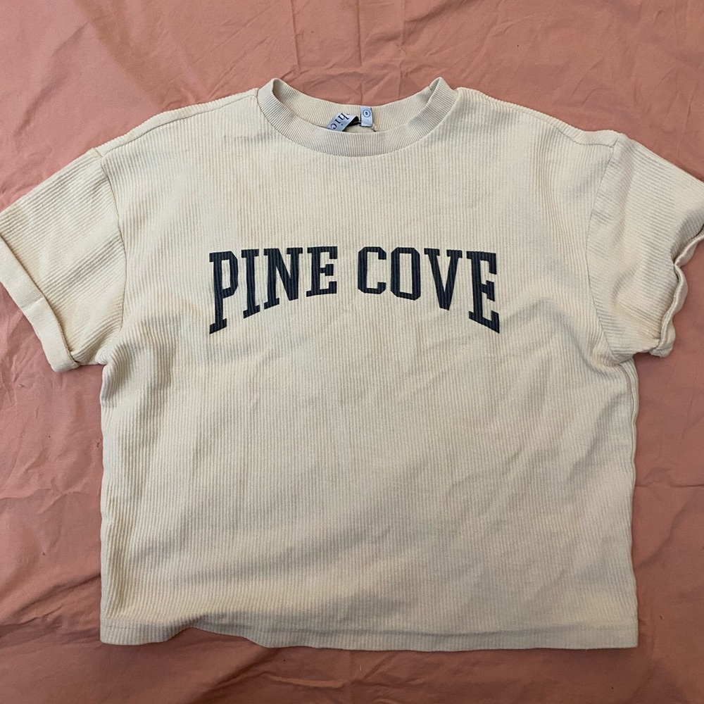 Pine Cove Yellow Top